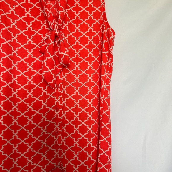 Tacera Bright Coral and White geo print sleevless top - Picture 3 of 9